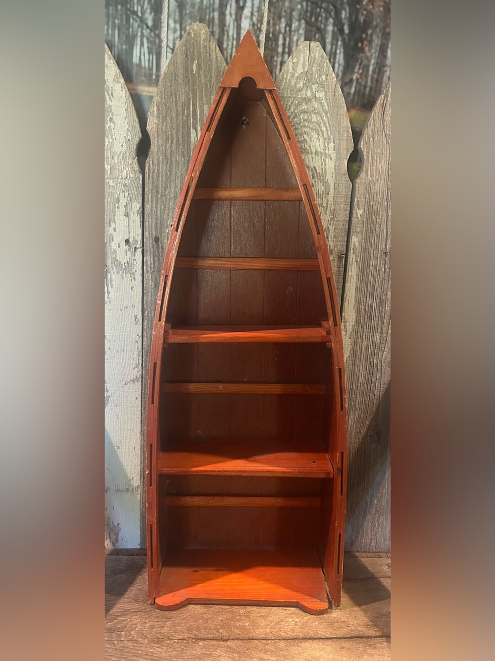 Boat-Shaped Display Shelf
